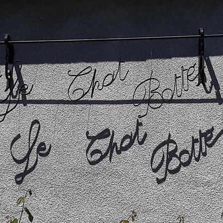 Chambre D'Hotes Le Chat Botte Espédaillac Exteriör bild
